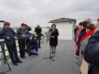 В честь Дня учителя выстрелила пушка Петропавловки