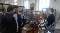 Урок химии в ЦНИГР музее